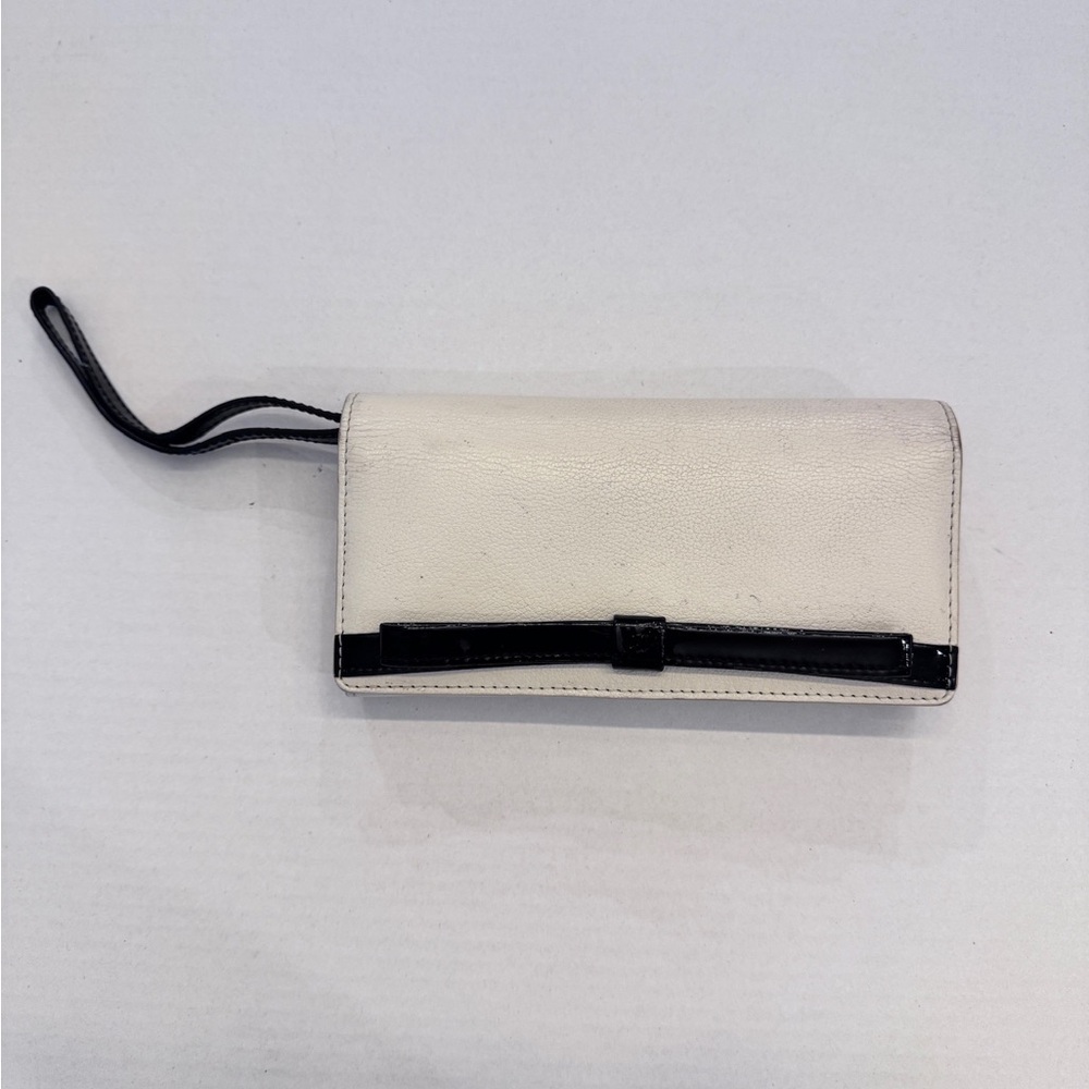 Kate Spade White Leather Long Wallet Wristlet with Black Bow Strap